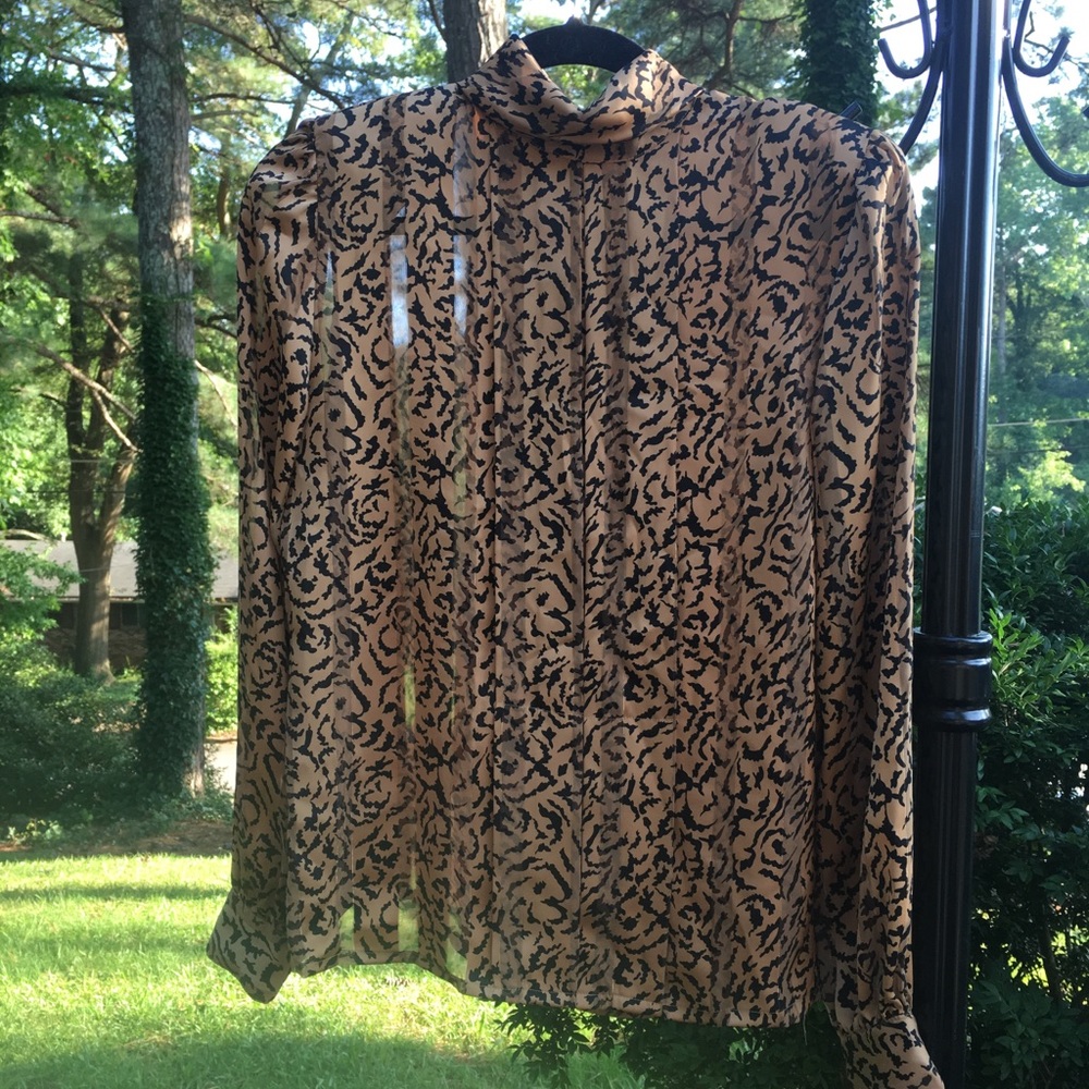 Vintage Nicola size 6 mock turtleneck blouse